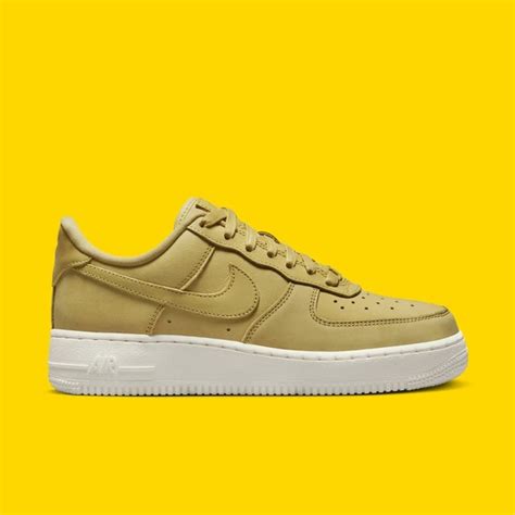 nike air force 1 damen goldenes nike zeichen|nike air force 1 women's.